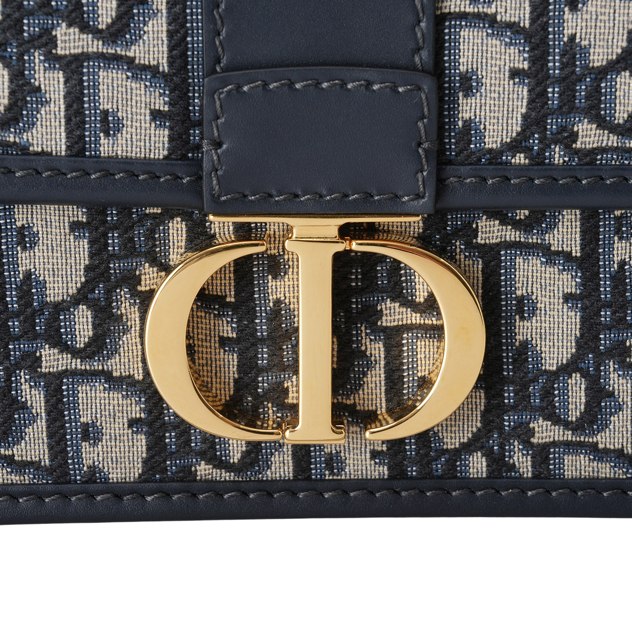 CHRISTIAN DIOR(USED)디올 몽테인 30 이스트웨스트